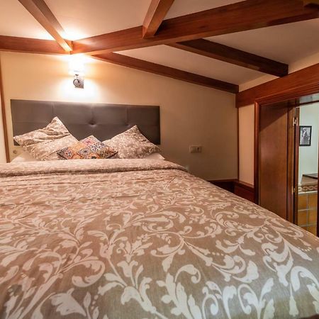 A Escalinata Apartamento-Loft Эль-Грове Экстерьер фото